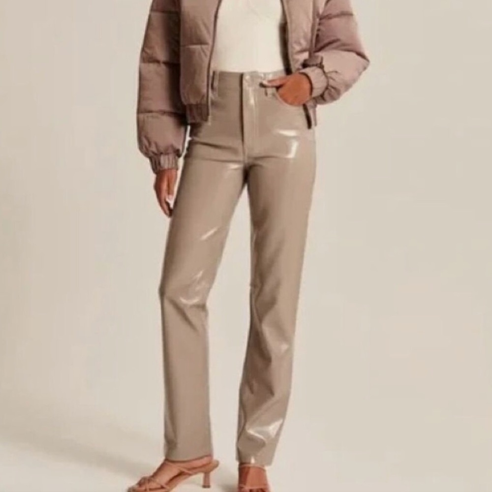 Abercrombie & Fitch 90’s Straight Ultra Hi-Rise Vegan Leather Beige Pants